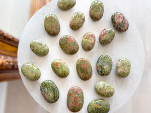Unakite Palm Stone for Healing & Balance | Heart Chakra Crystal | Reiki, Meditation, Crystal Gift