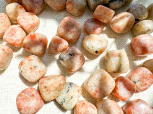 Sunstone Tumbled Stones: Joy, Confidence & Solar Plexus Chakra