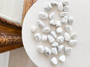 Howlite Tumbled Stones: Natural Calming Crystals for Meditation