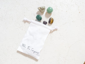 Abundance & Prosperity Crystal Set – Pyrite, Aventurine, Nephrite Jade, Garnet, Tiger’s Eye + Free Selenite Plate