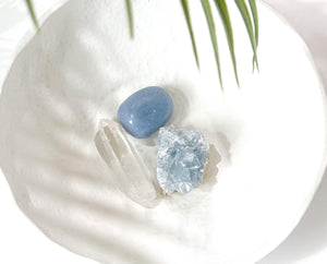 Healing Crystal Gift Set: Angelite, Celestite, Quartz & Selenite Stand