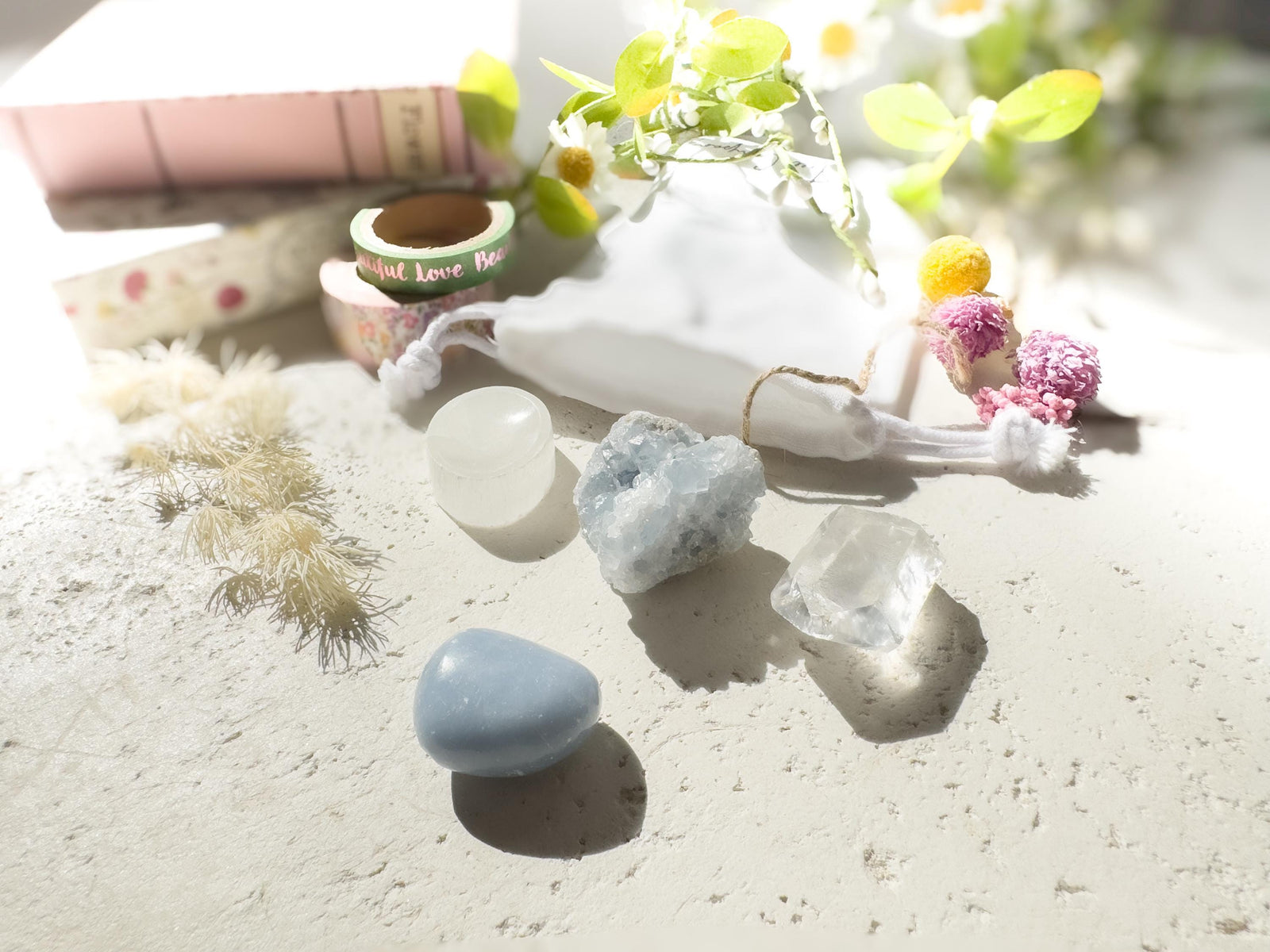 Healing Crystal Gift Set: Angelite, Celestite, Quartz & Selenite Stand