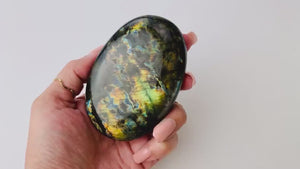 Natural Labradorite Palm Stone: Healing Crystal, Intuition & Protection