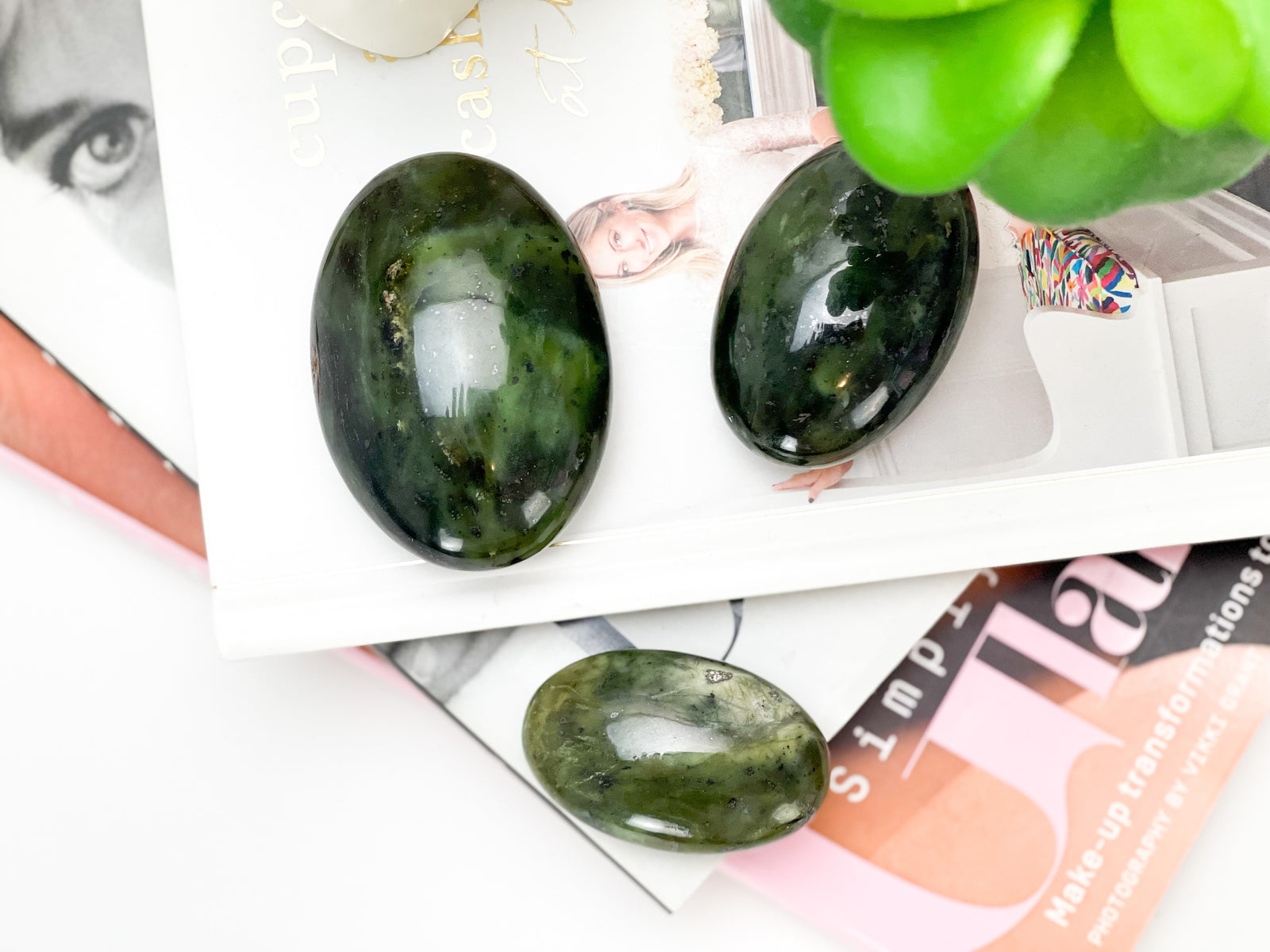 Nephrite Jade Palm Stone