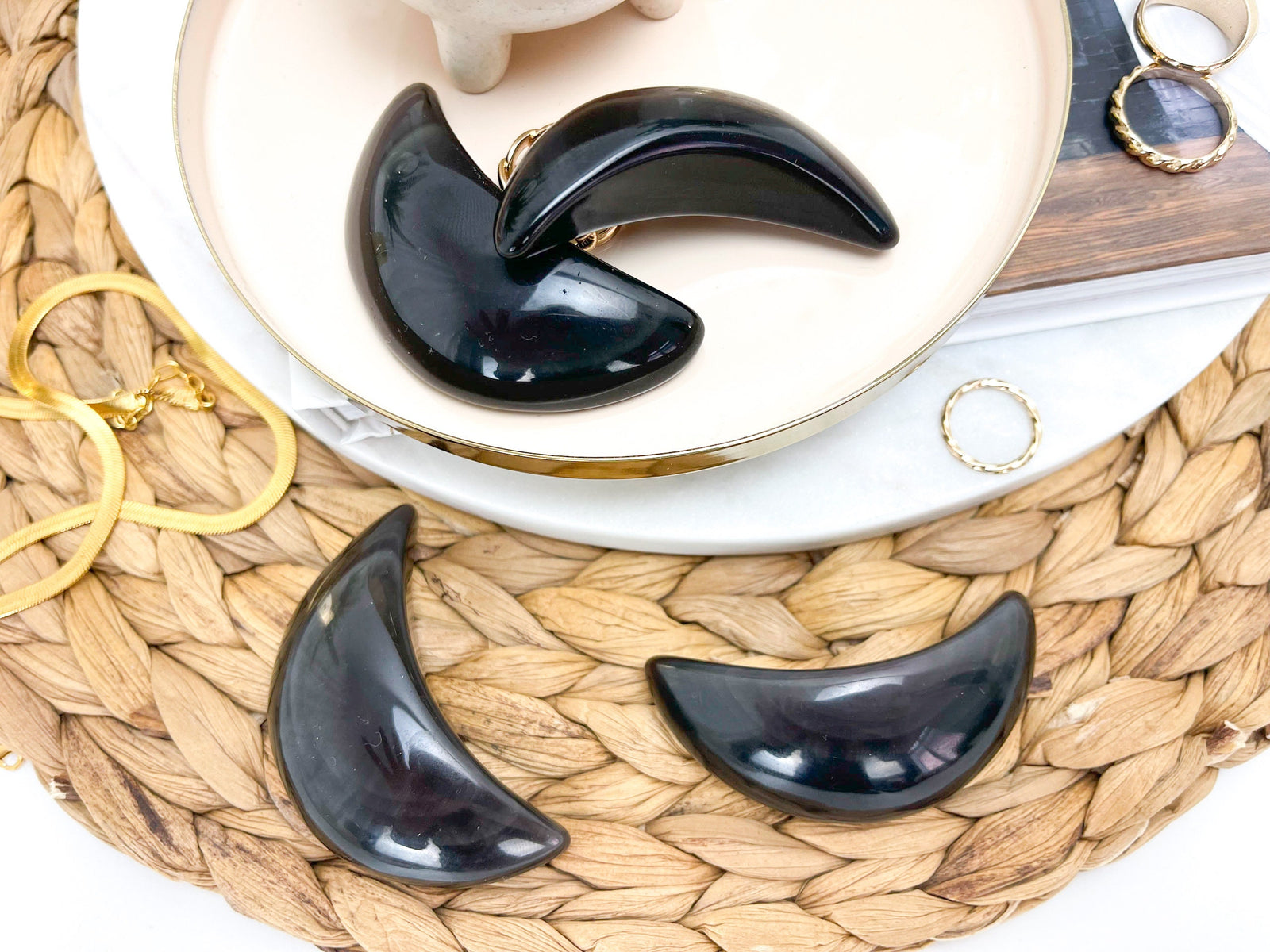 Black Obsidian Crescent