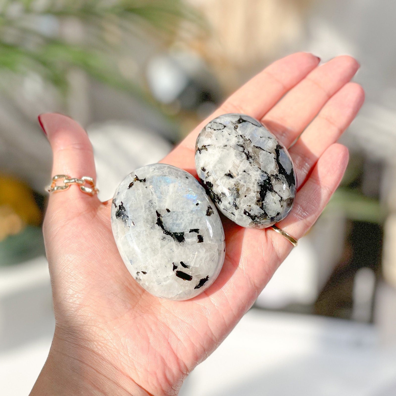 Rainbow Moonstone Palm Stones: A Journey of Self-Discovery.Healing Crystal Worry Stones Crystal Home Decor Crystal Gifts Crystal Grids