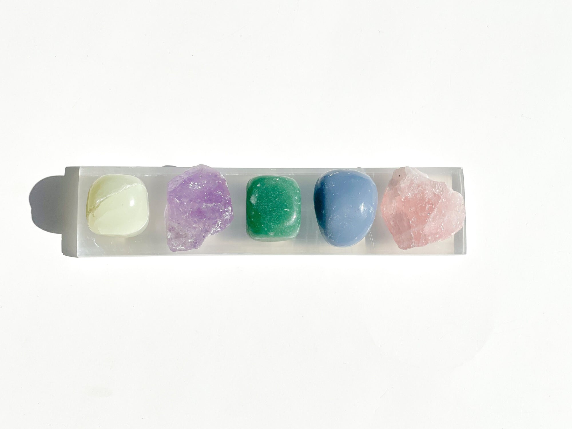 Aquarius Zodiac Crystal Set with Selenite Plate: Angelite, Aventurine, Jade, Amethyst, Rose Quartz - Healing Stones, Cotton Pouch, Info Card