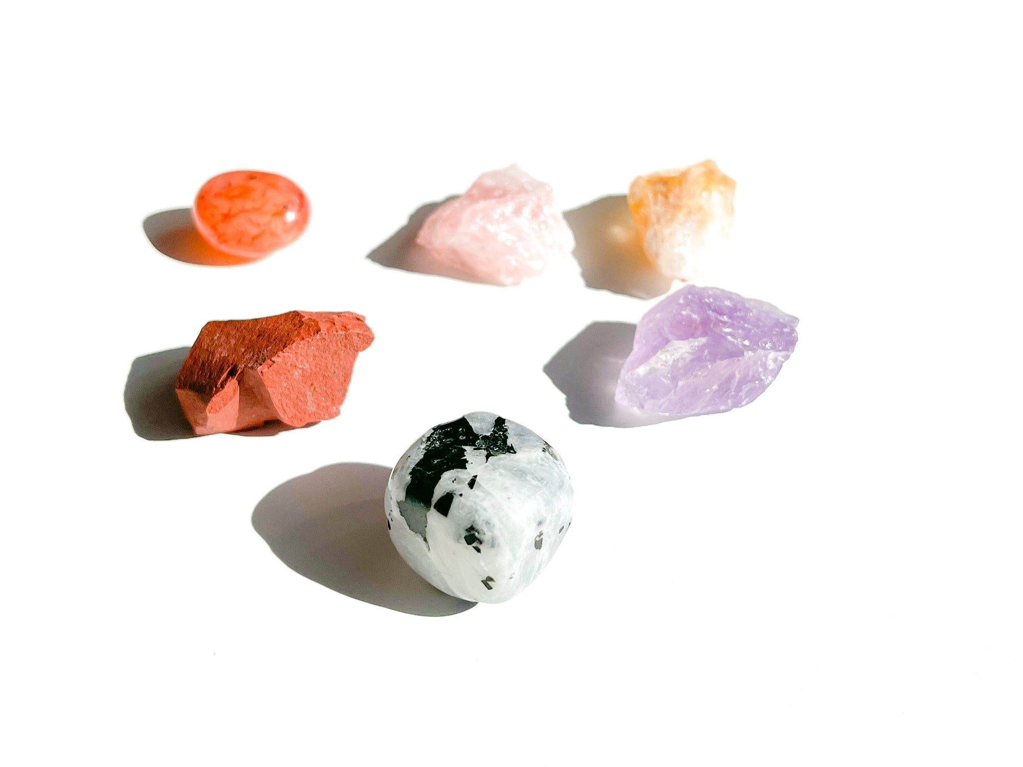 Cancer Zodiac Crystal Healing Collection: Carnelian, Red Jasper, Moonstone, Amethyst, Citrine, Rose Quartz & Chakra Symbol Selenite Plate