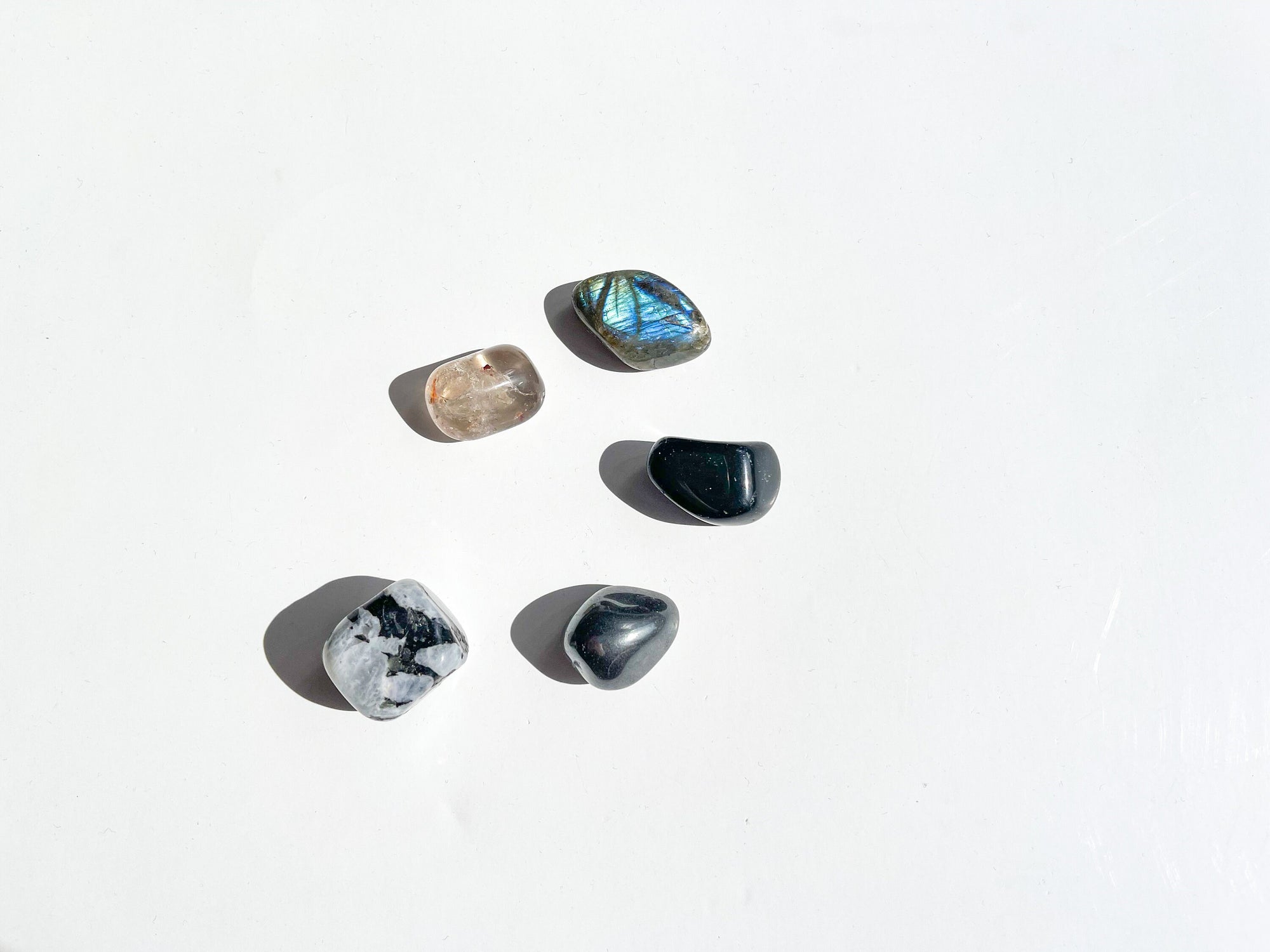 Scorpio Astrological Crystal Kit with Selenite Crescent Moon Bowl: Moonstone, Black Onyx, Smoky Quartz, Hematite & Labradorite